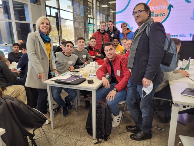 Estudiantes de Ingeniería Electromecánica participaron del Ideatón EPEC